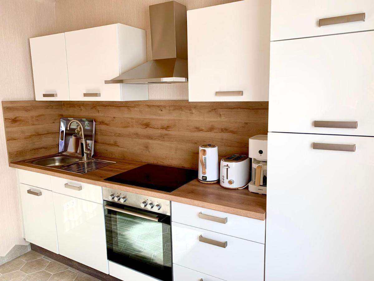 Haus Nummer Vier Neunkirchen  Exteriör bild